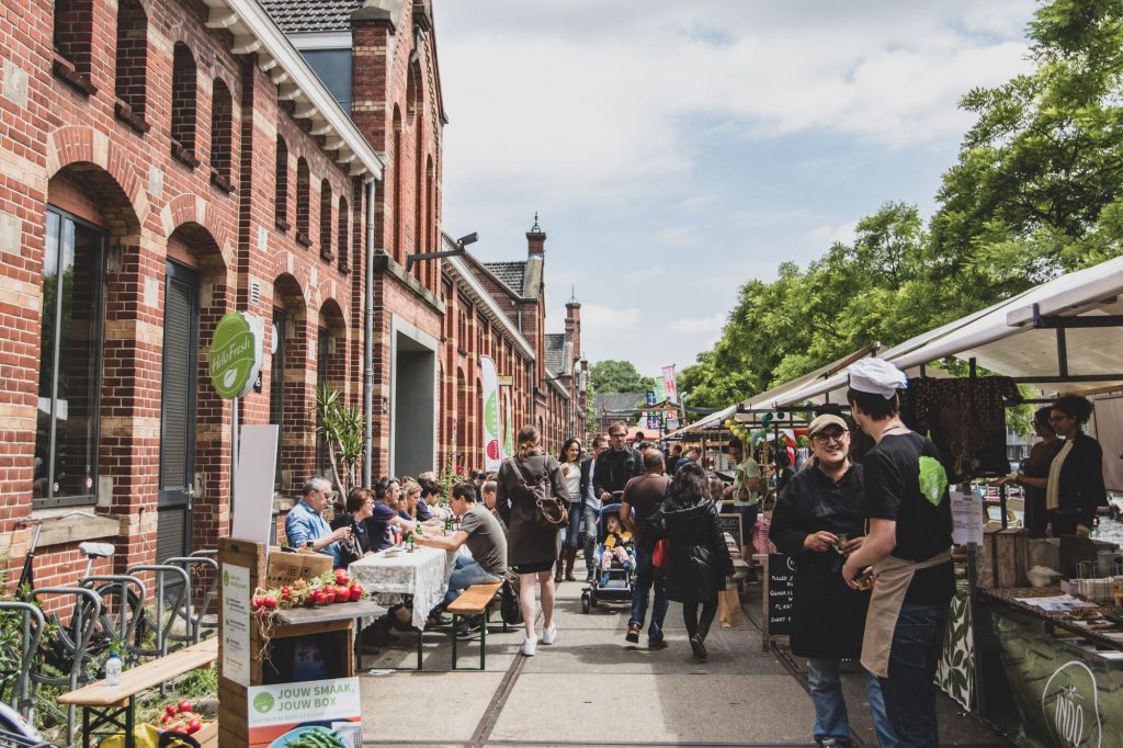 Visiter le NeighbourFood market à Amsterdam
