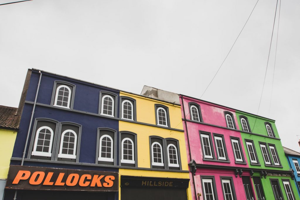 Les maisons colorées de Bangor en Irlande du Nord