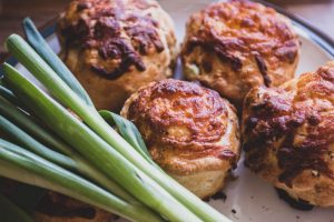 Scones au cheddar : recette irlandaise
