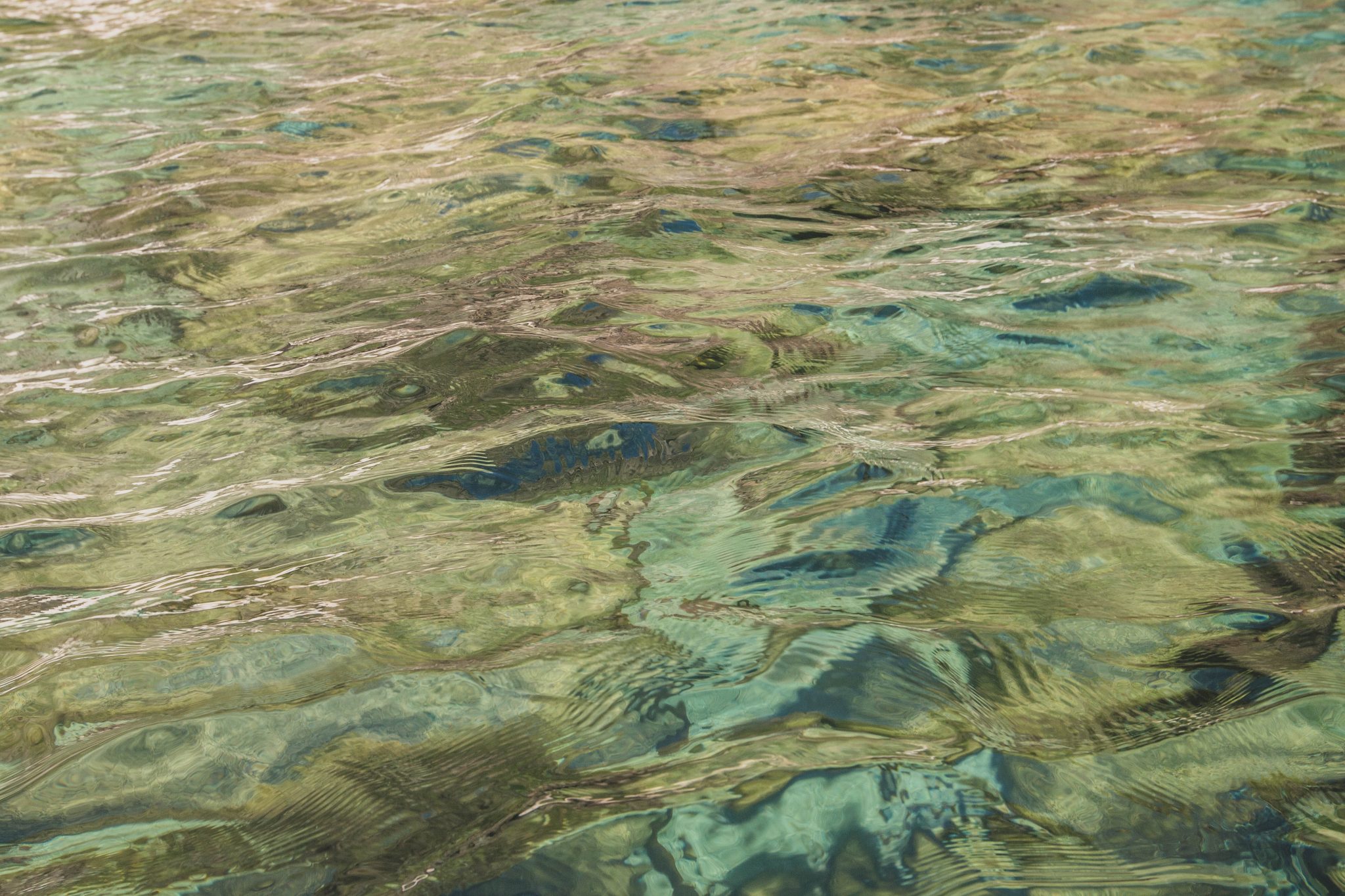 Faire du kayak au pied des falaises de Owey Island Vio Vadrouille